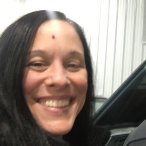 Meet your Posher, Lori